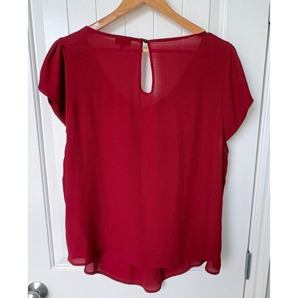 Zenobia Red Blouse Womens Size 3XL Top Keyhole Back Accent - Picture 2 of 9